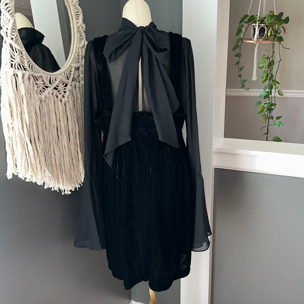 Free People crushed Velvet dress with silk bow on back bell sleeves